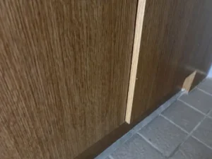 アップで見ると良く分かるばちり（ズレ）