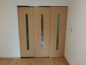 間仕切り引き戸を閉めた状態