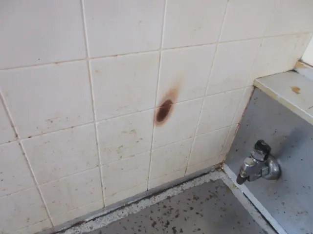 キッチンのタイルが一部焦げています。